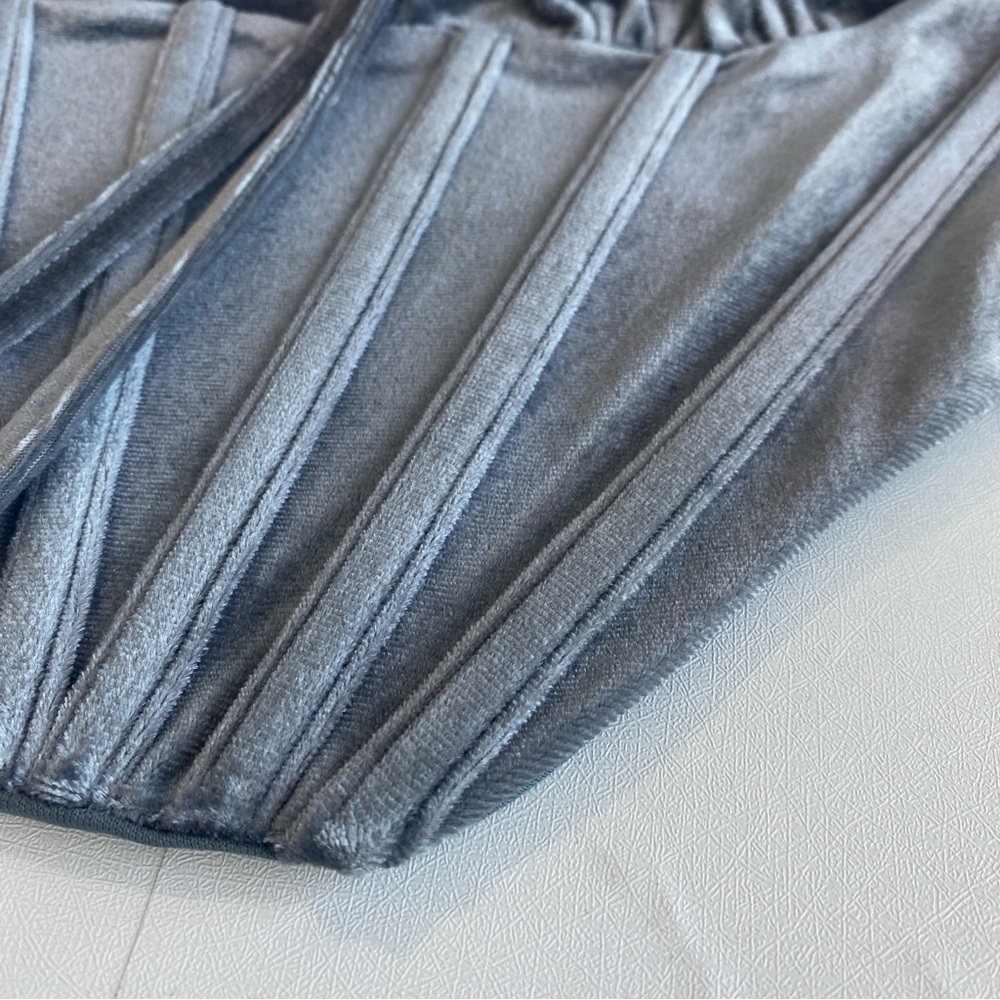 TIC TOC Dusty Blue Velvet Boned Corset Bustier Crop Top size Medium - Picture 10 of 17